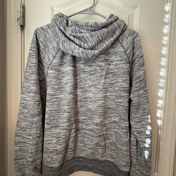 PINK Victoria's Secret Women's Heathered Gray Hoodie - Picture 2 of 3